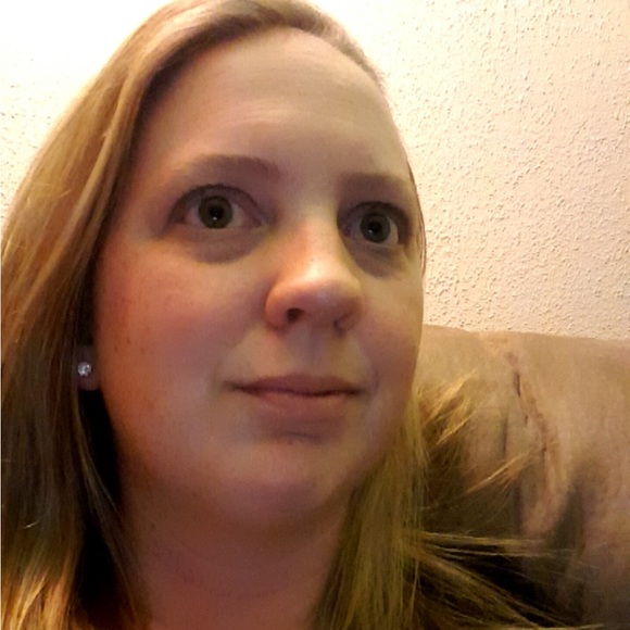 adolly85